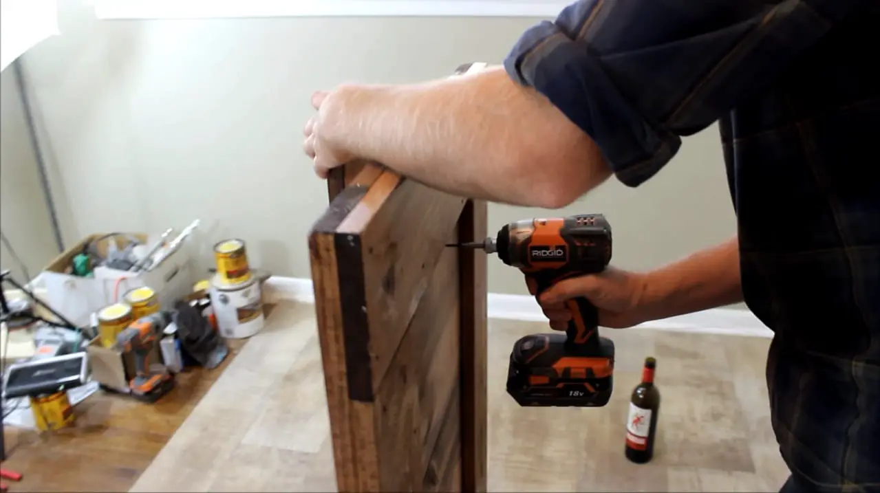 Step 3i making shelf and staining Step 3i making shelf and staining