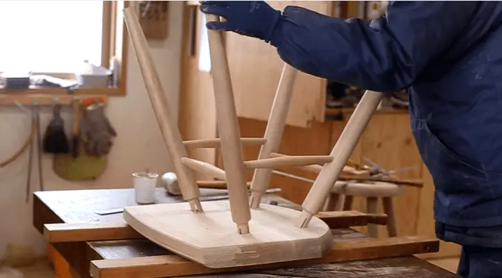 Step 5 joining and fixing of the seat Step 5 joining and fixing of the seat