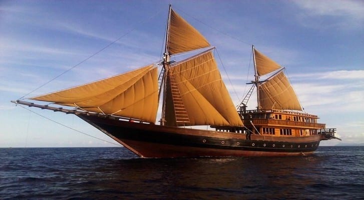 Pinisi The Indigenous Sailing Craft Of Indonesia Evolving Generations