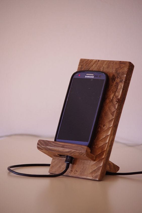 The Decent Mobile Stand