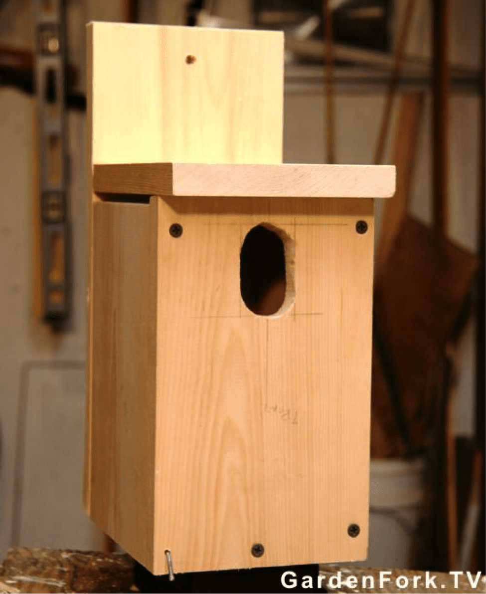 28 Free Woodworking Plans – Cut The Wood