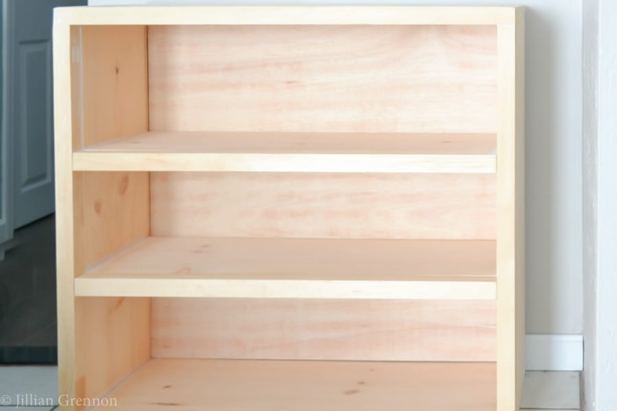 How To Build A Simple Bookcase | Cut The Wood