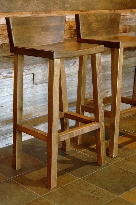 12 Bar Stools