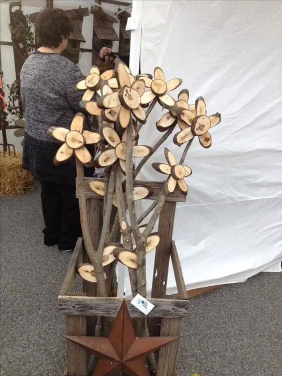 2 Wooden Flowers For The Yard