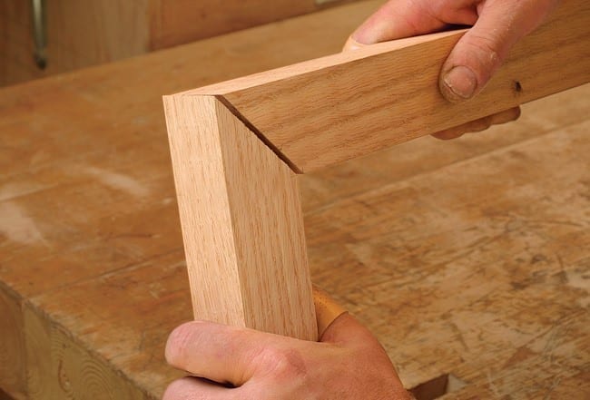 2 Mitre Joints