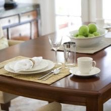 How to Refinish a Wood Table