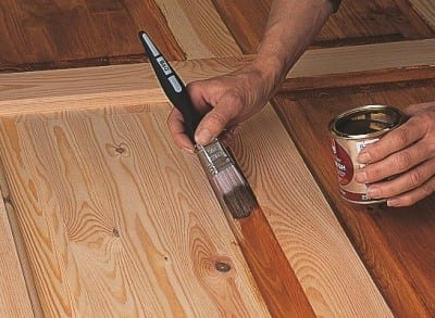 How To Remove Varnish From Wood 1