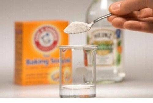 Use Vinegar And Baking Soda