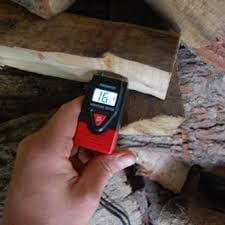 Using A Moisture Meter 1