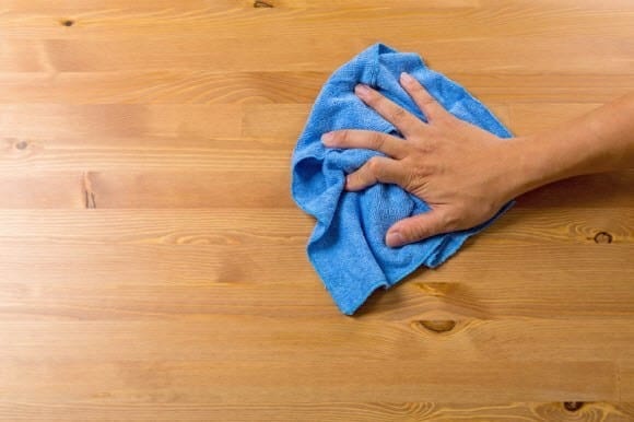 Wipe Away Excess Glue With A Paper Towel 1