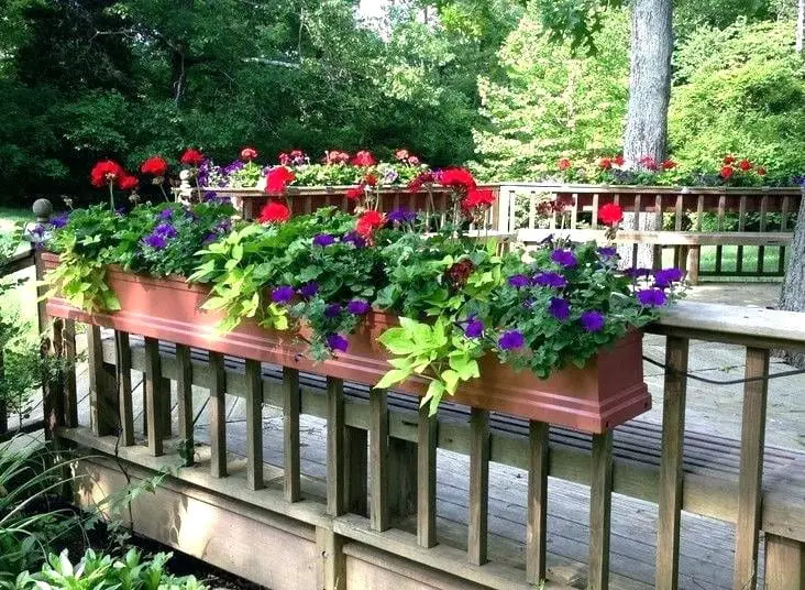 Diy Mounted Flower Box For Deck