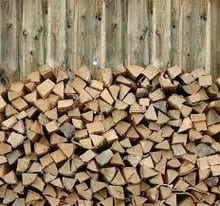 How to Dry Wood in an Oven