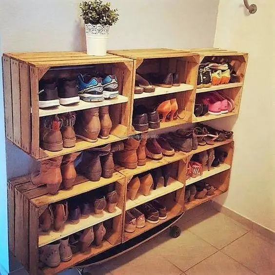 Pallet Wood Organizer 2