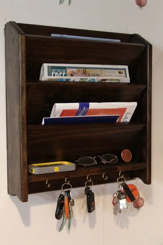 Pallet Wood Organizer 3