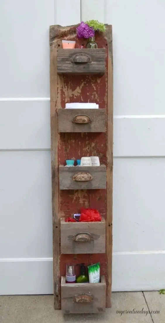 Pallet Wood Organizer