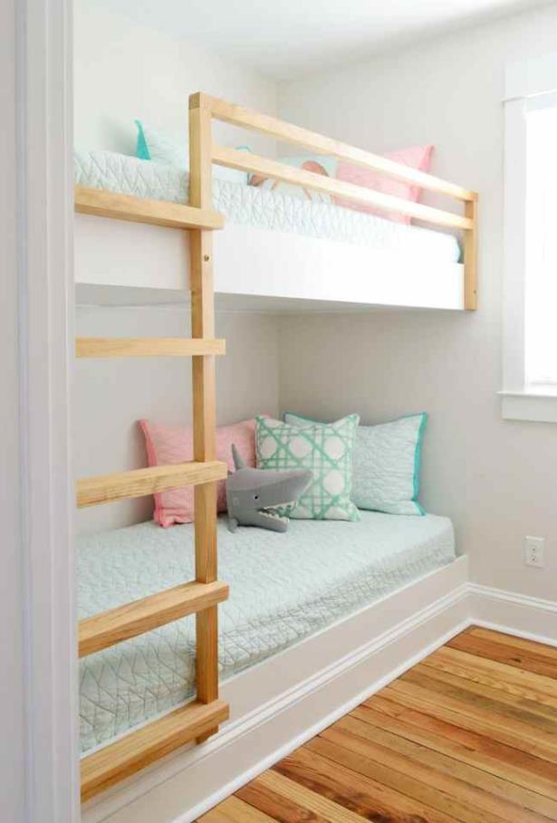 Built In Bunk Beds With An Elegant Look