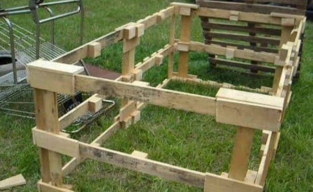 Pallet Chicken Tractor Design