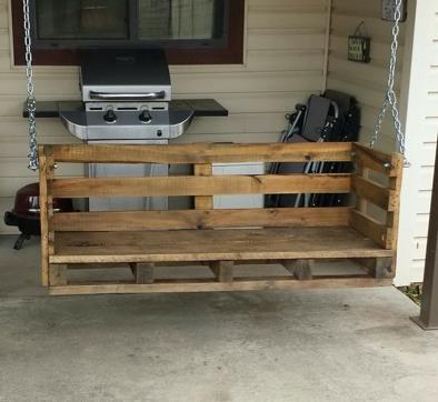 Pallet Porch Swing