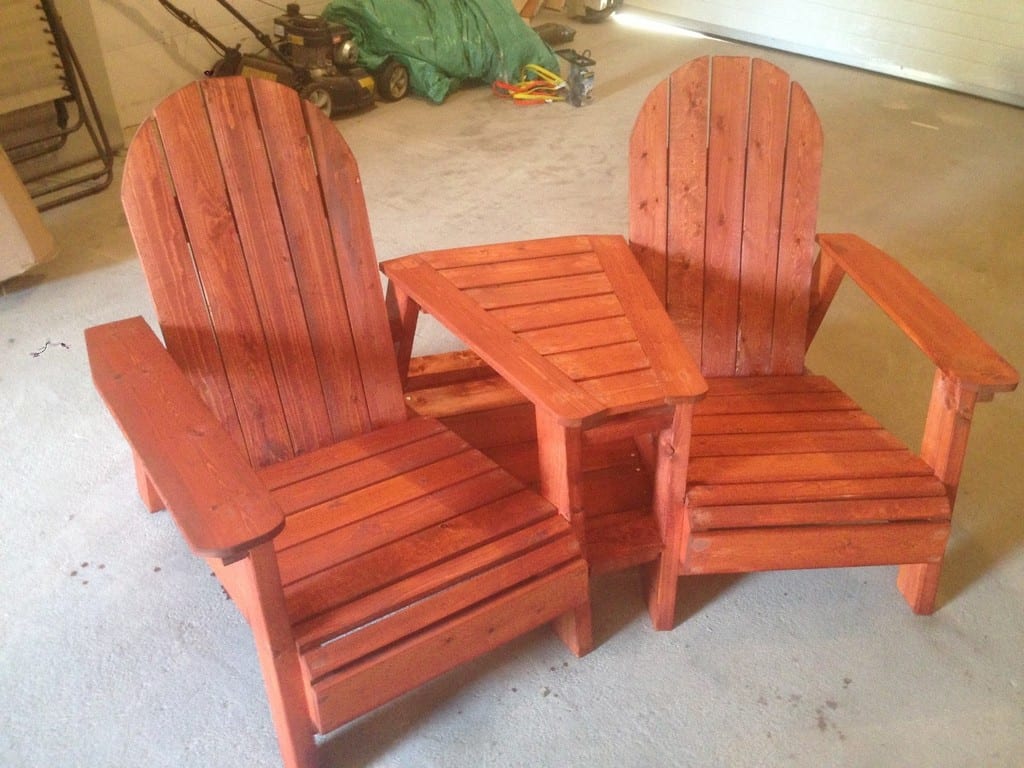 Adirondack Chairs With Table
