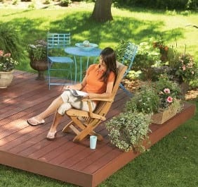 Backyard Pallet Island Deck By Family Handyman