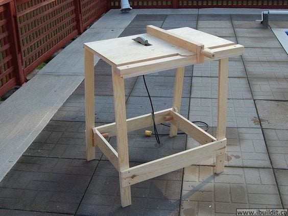 Very Simple Router Table