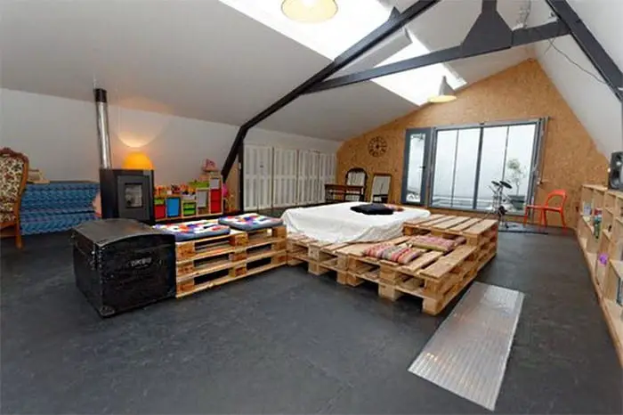 Attic Bedroom Made Of Wooden Pallets Furniture