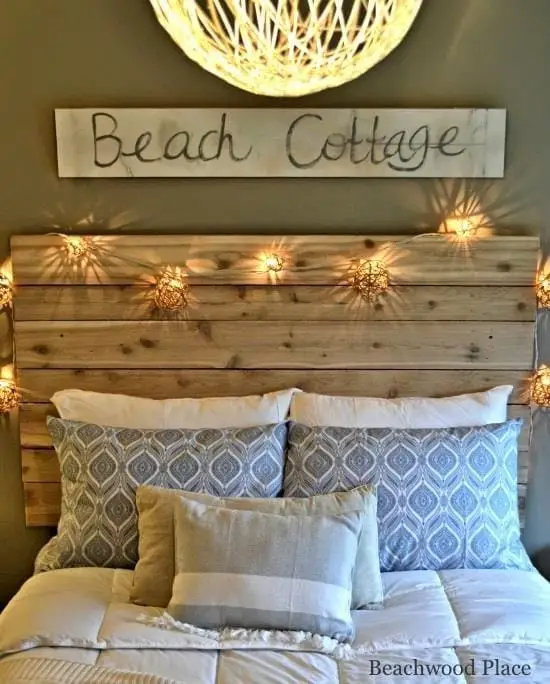 Beach Cottage Pallet Headboard