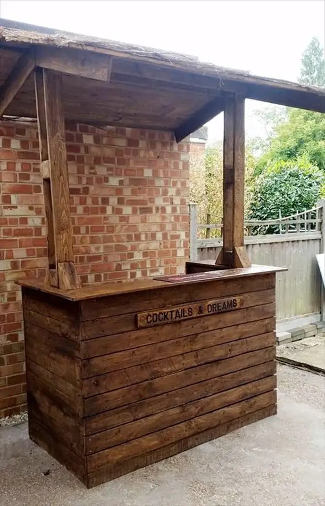 Cocktails And Dreams Pallet Bar With Roof