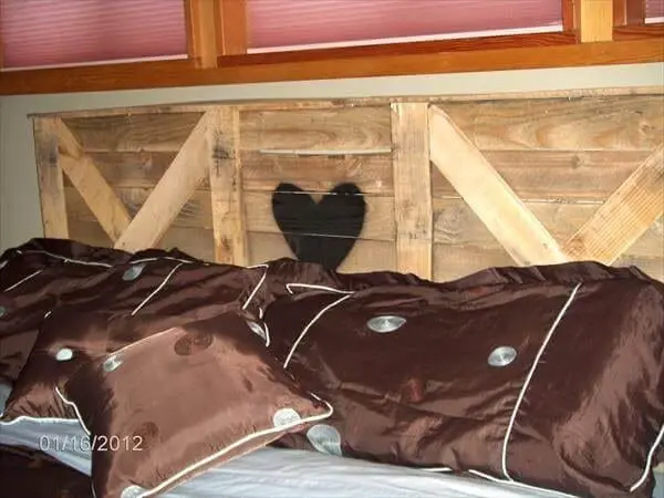 Crossed Pallet Wood Headboard