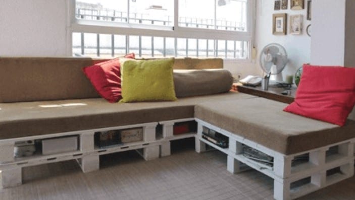 Easy To Make Pallet Sofa By Home Jelly