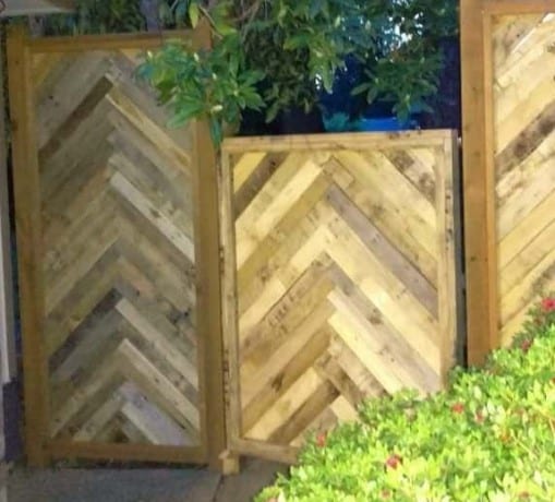 Geometric Pallet Fence Design