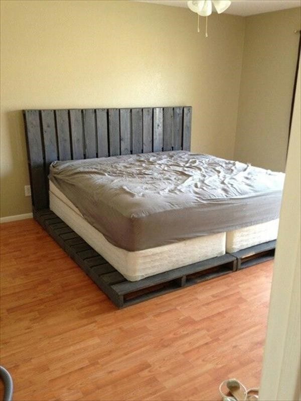 King Sized Bed And King Sized Pallet Frame