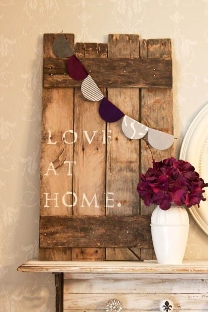 Love At Home Pallet Art