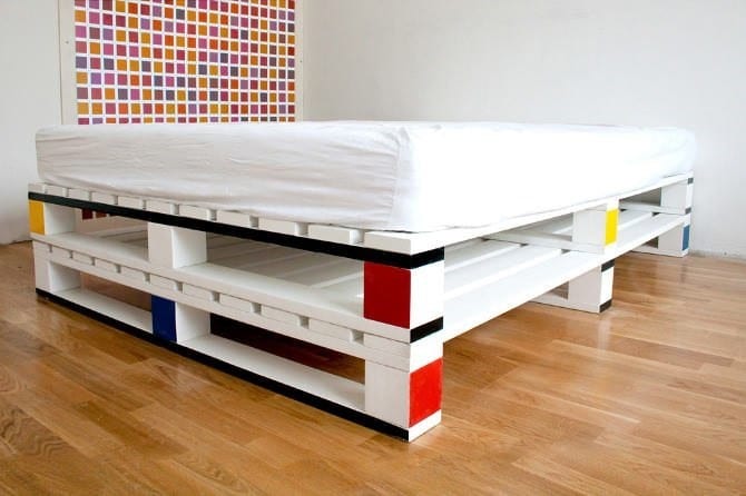 Mondrian Pallet Bed Frame Design