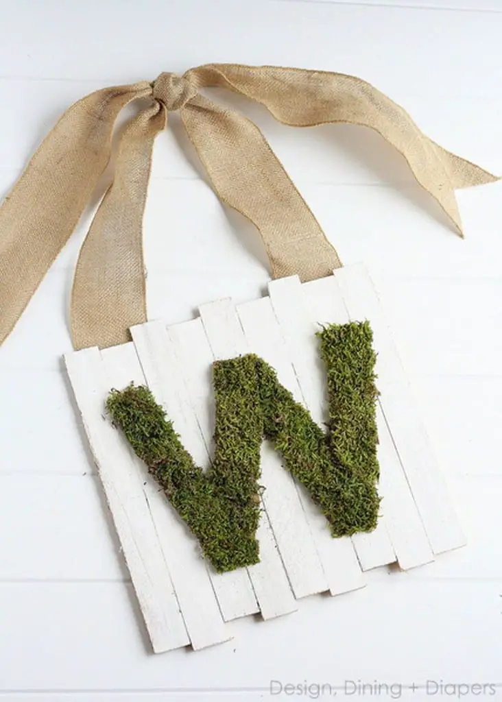 Moss Sign