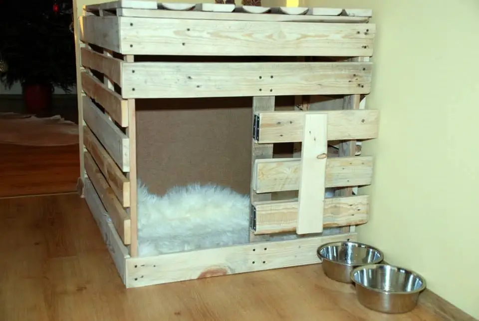 Open Air Pallet Dog House