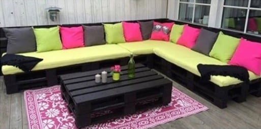 Outdoor Pallet Lounge 2