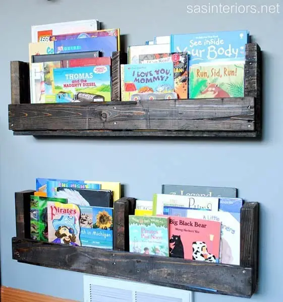 Pallet Bookshelf For Kids