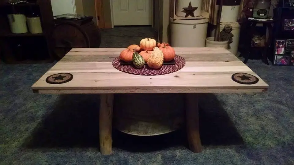 Pallet Coffee Table With Round Wooden Legs