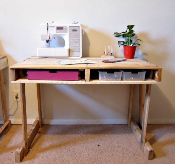 Pallet Desk Plan