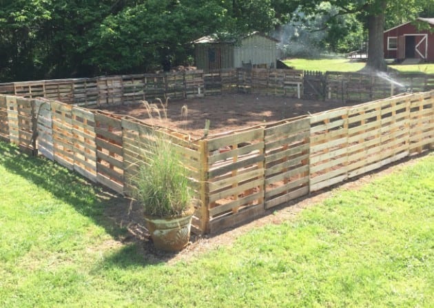 Pallet Fence For A Farm