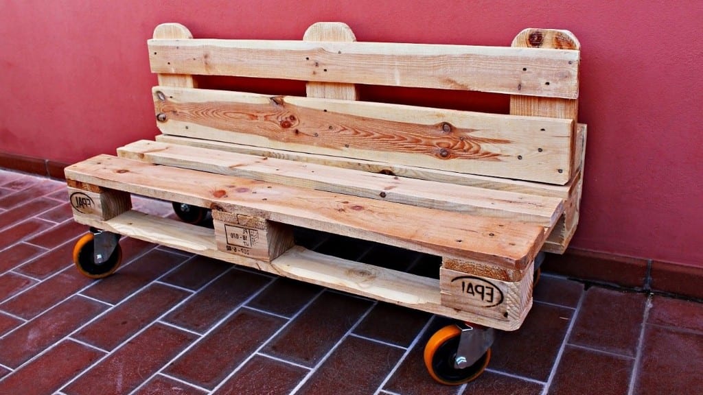 Portable Pallet Bench