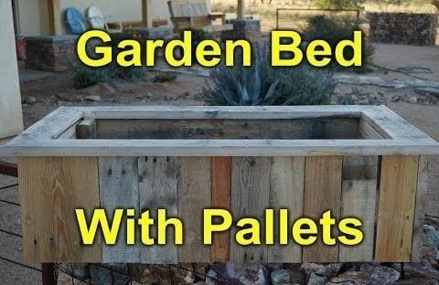 Rustic Garden Pallet Wood Bed