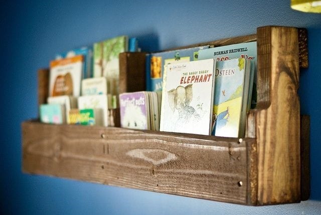 Single Layer Book And Magazines Pallet Shelf