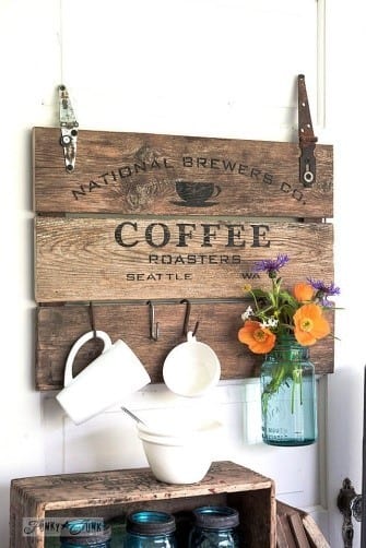 Stained And Painted Pallet Wood Sign