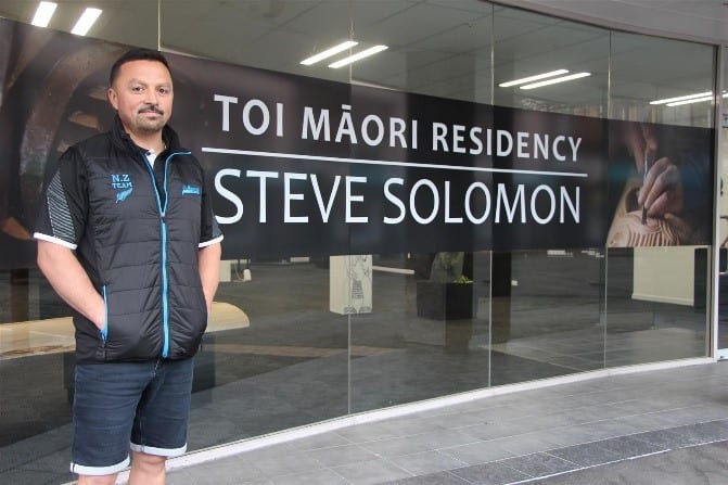 Steve Solomon Working On The Waharoa