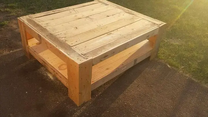 Upcycled Pallet Wood Table