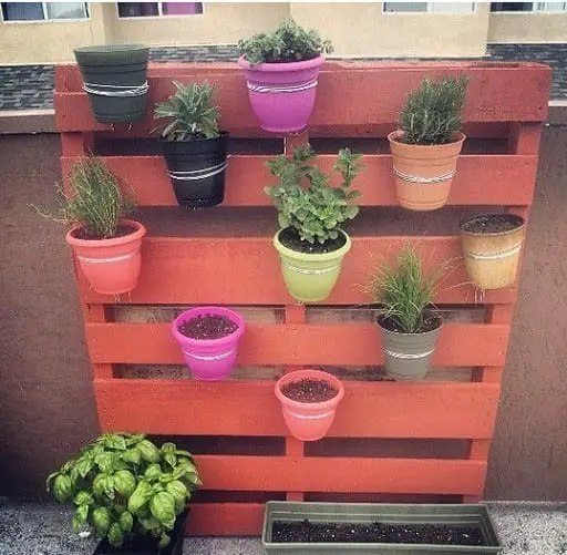 Vertical Pallet Garden With Pots