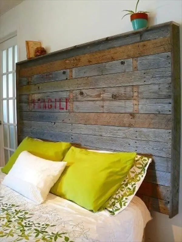 Well Made Pallet Headboard