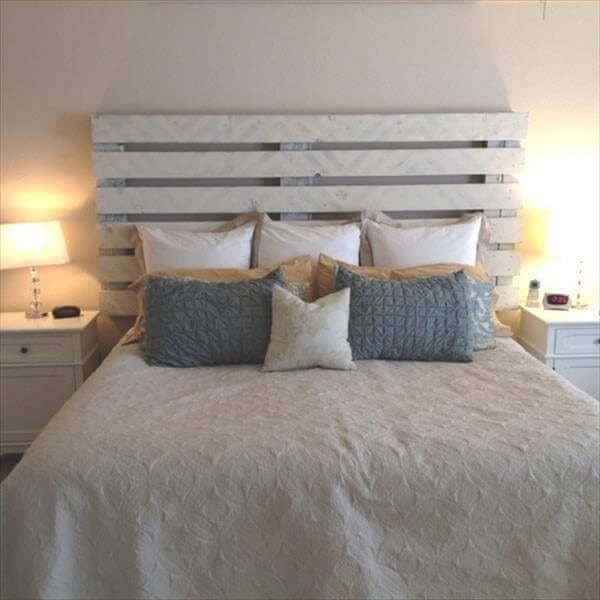 White Headboard Pallet Design